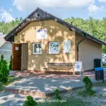 Plaża w Trzeboniu , zaplecze sanitarne